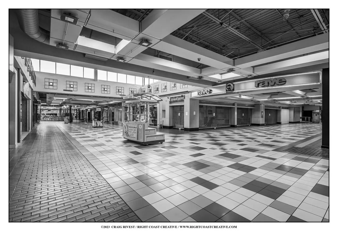 07-12-2023 Eastfield Mall Closing-131.jpg