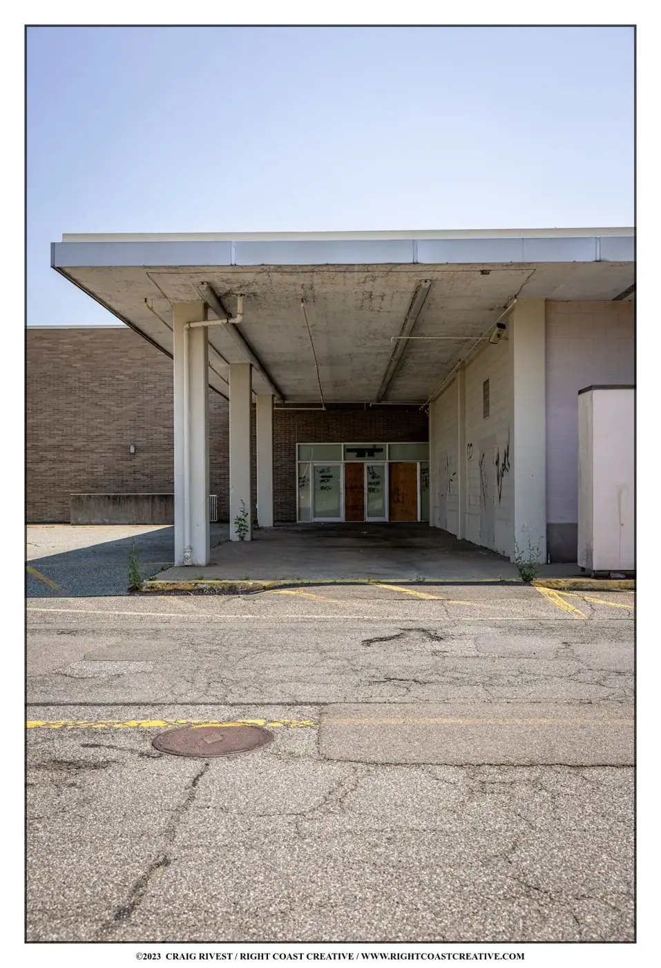07-12-2023 Eastfield Mall Closing-185.jpg