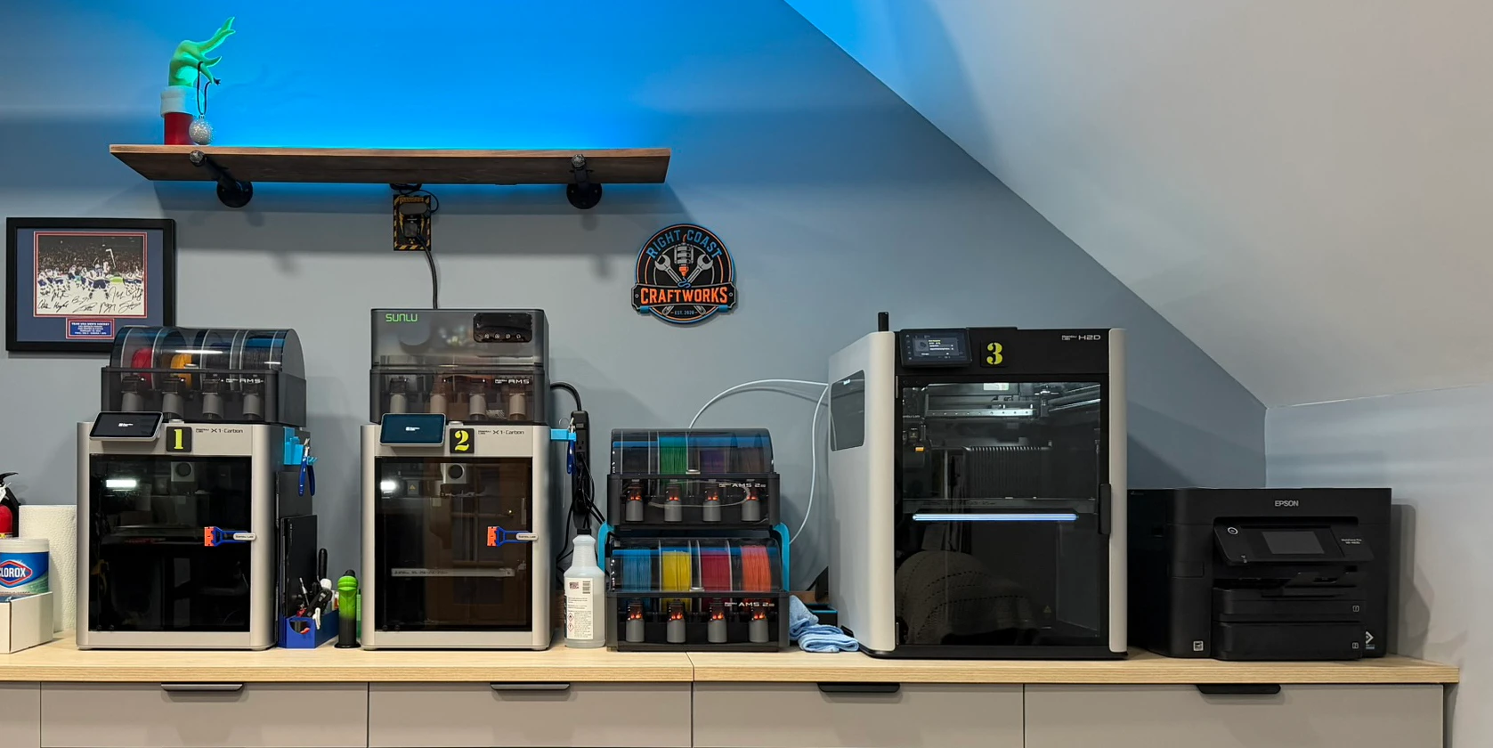 Craig’s Massachusetts 3D printing workshop with Bambu Lab printers and multicolor filament systems